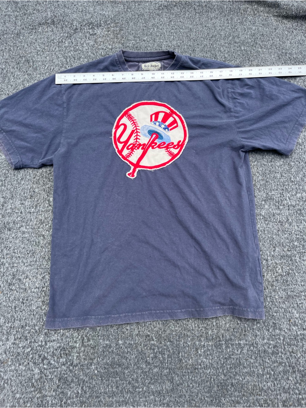 Vintage Yankee Embroidered Shirt, classic logo and distressed embroidery -Large - Picture 3 of 8
